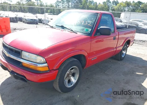 2002 Chevrolet S-10 Ls из США, поврежденный, VIN 1GCCS145528164612